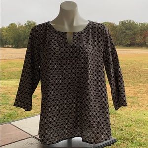 NWT Large Dana Buchman 3/4 Sleeve keyhole top